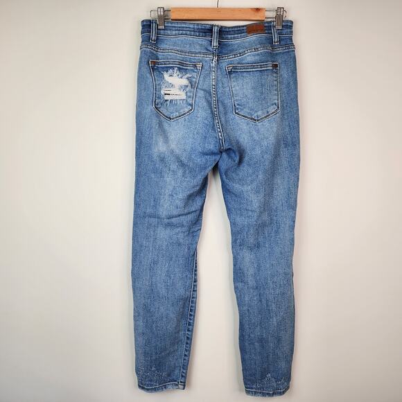 Judy Blue Boyfriend Fit Jeans Women's 5/27 Medium Wash Distressed Stretch Denim - Picture 5 of 9